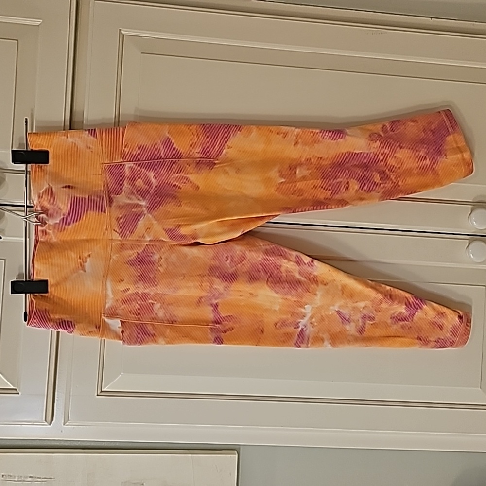 Athleta capri pocket leggings